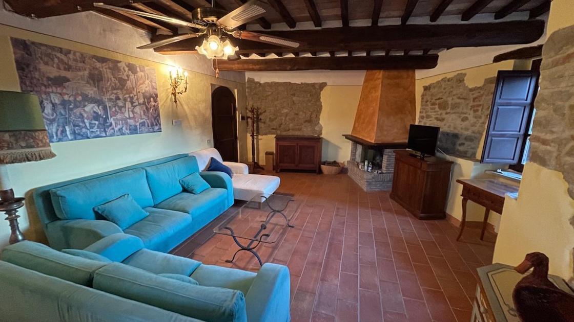 شقة Castello Di Gaiche Collebaldo المظهر الخارجي الصورة